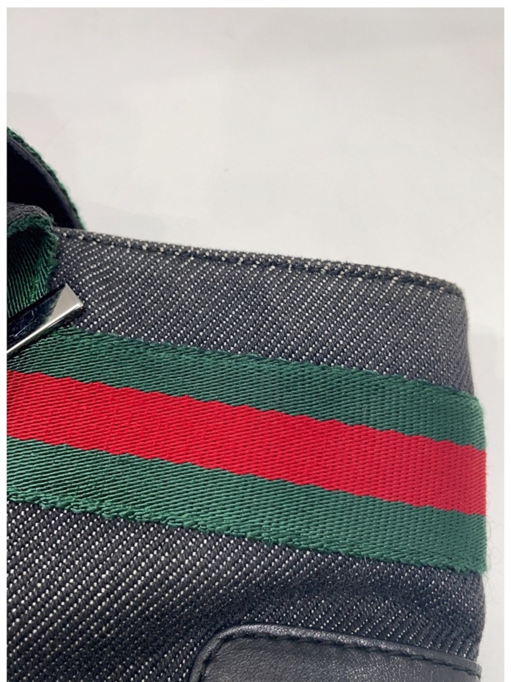 Gucci Black Shoulder Tote with Red & Green Webbing - Picture 11 of 11